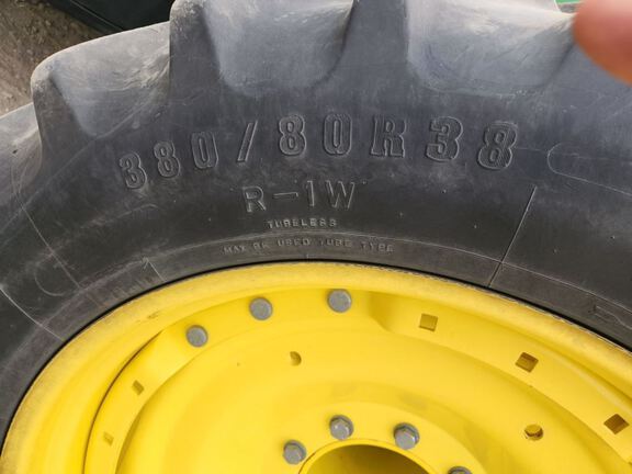 2020 John Deere 8370R Tractor