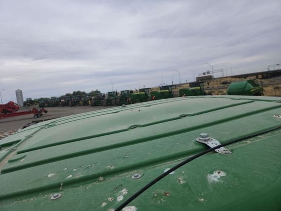 2020 John Deere 8370R Tractor