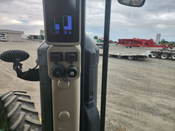 2020 John Deere 8370R Tractor