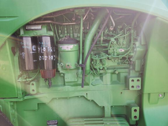 2015 John Deere 8370RT Tractor Rubber Track