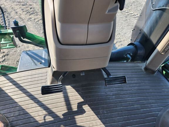 2015 John Deere 8370RT Tractor Rubber Track