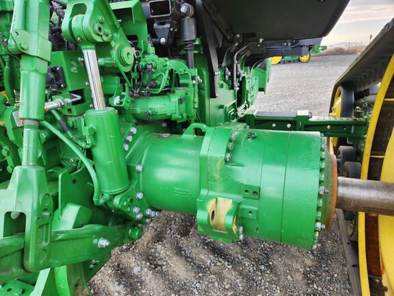 2022 John Deere 8RT 370 Tractor Rubber Track