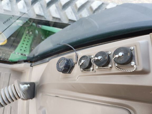 2022 John Deere 8RT 370 Tractor Rubber Track