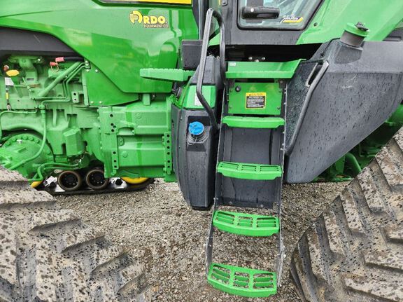 2023 John Deere 8RX 410 Tractor Rubber Track