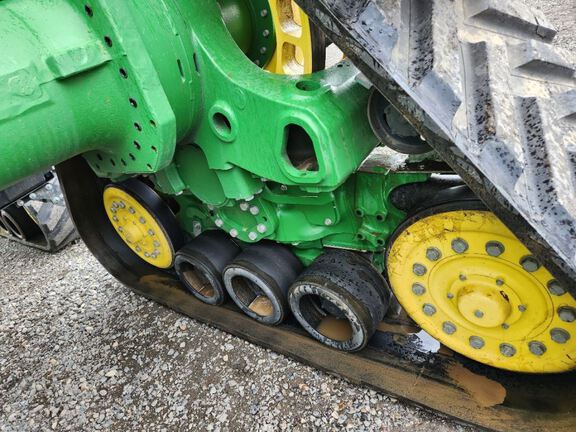 2023 John Deere 8RX 410 Tractor Rubber Track