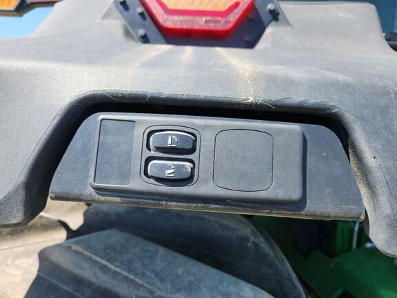 2022 John Deere 9RT 520 Tractor Rubber Track