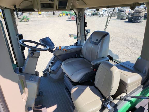 2022 John Deere 9RT 520 Tractor Rubber Track