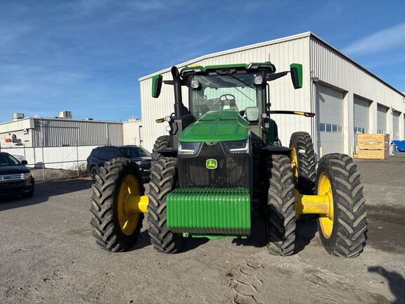 2025 John Deere 8R 340 Tractor