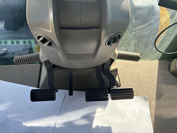 2025 John Deere 8R 340 Tractor