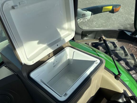 2025 John Deere 8R 340 Tractor