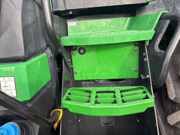 2025 John Deere 8R 340 Tractor