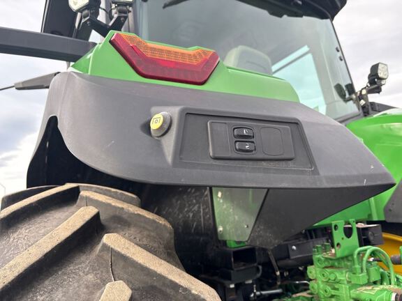 2025 John Deere 8R 340 Tractor