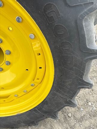 2025 John Deere 8R 340 Tractor