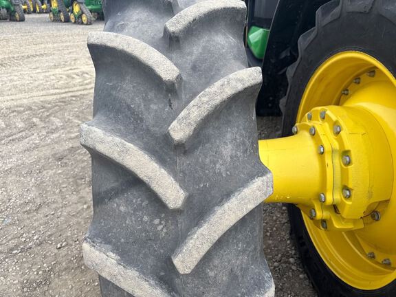 2025 John Deere 8R 340 Tractor