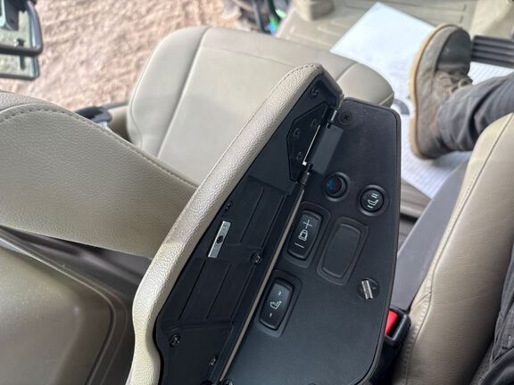 2025 John Deere 8R 340 Tractor