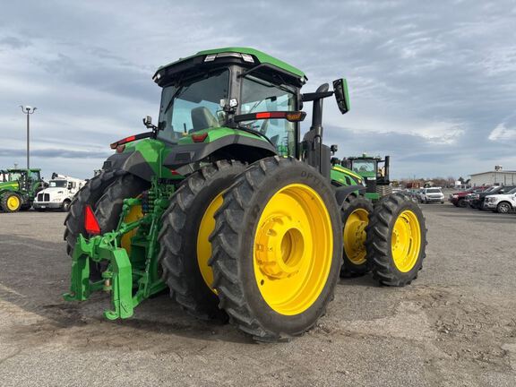 2025 John Deere 8R 340 Tractor