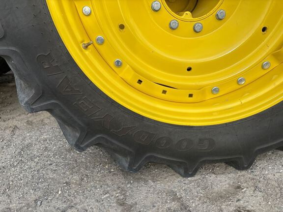 2025 John Deere 8R 340 Tractor