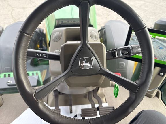 2025 John Deere 8R 340 Tractor