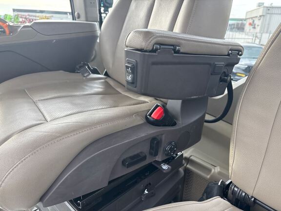 2025 John Deere 8R 340 Tractor