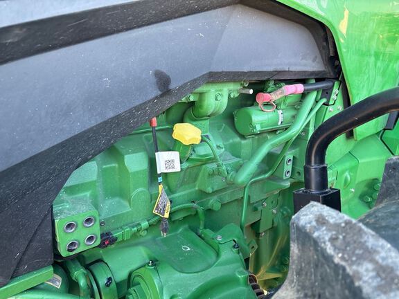 2025 John Deere 8R 370 Tractor