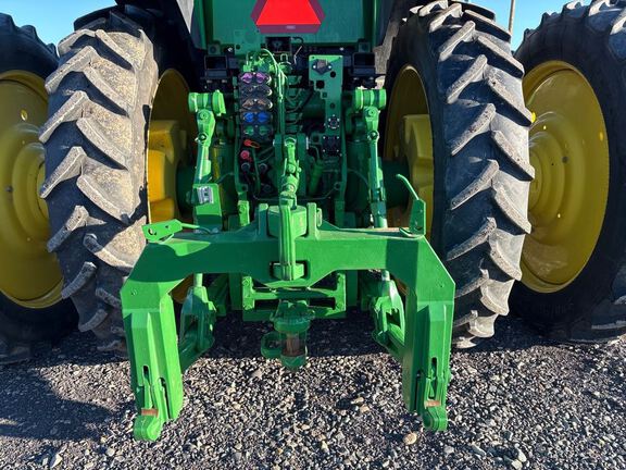 2025 John Deere 8R 370 Tractor
