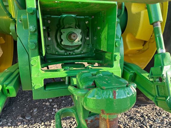 2025 John Deere 8R 370 Tractor