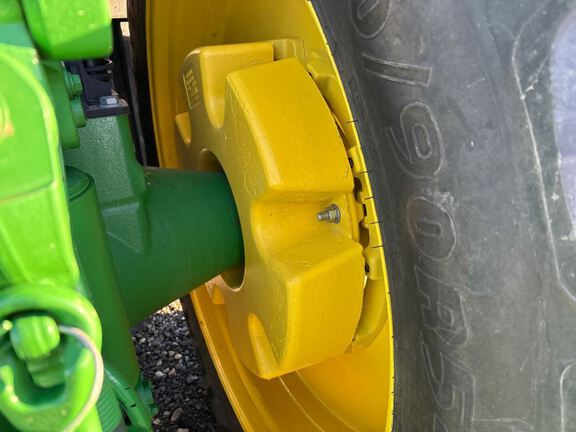 2025 John Deere 8R 370 Tractor