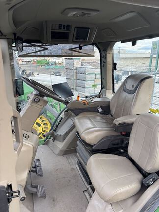 2025 John Deere 8RX 340 Tractor Rubber Track