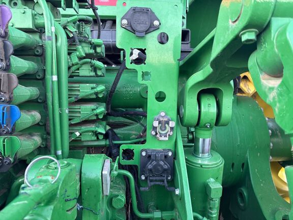 2025 John Deere 8RX 340 Tractor Rubber Track