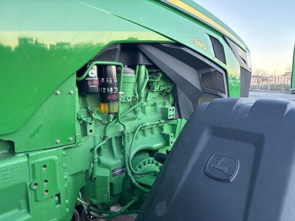 2025 John Deere 8RX 340 Tractor Rubber Track