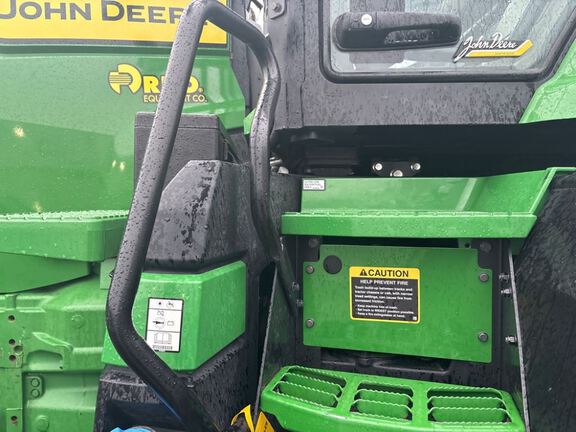 2025 John Deere 8RX 410 Tractor Rubber Track