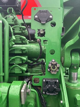 2025 John Deere 8RX 410 Tractor Rubber Track