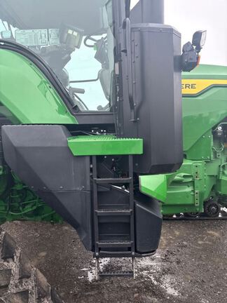 2025 John Deere 8RX 410 Tractor Rubber Track