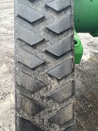 2025 John Deere 8RX 410 Tractor Rubber Track