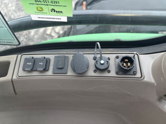 2025 John Deere 8RX 410 Tractor Rubber Track