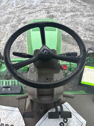 2025 John Deere 8RX 410 Tractor Rubber Track