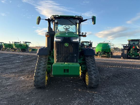 2025 John Deere 8RX 370 Tractor Rubber Track