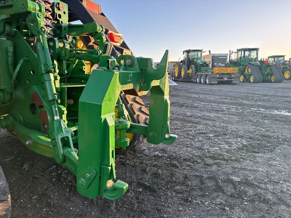 2025 John Deere 8RX 370 Tractor Rubber Track