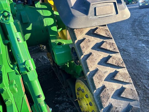 2025 John Deere 8RX 370 Tractor Rubber Track