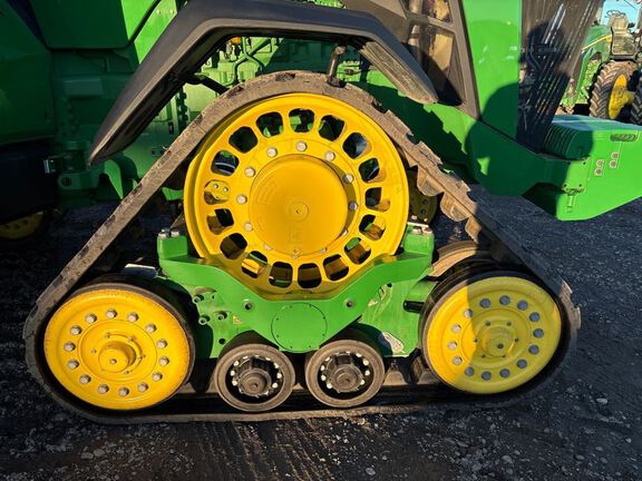 2025 John Deere 8RX 370 Tractor Rubber Track