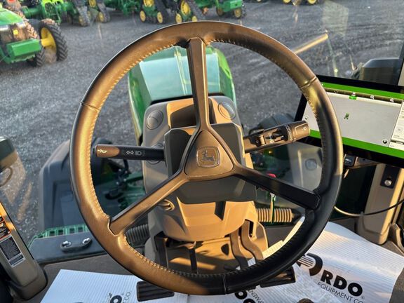 2025 John Deere 8RX 370 Tractor Rubber Track