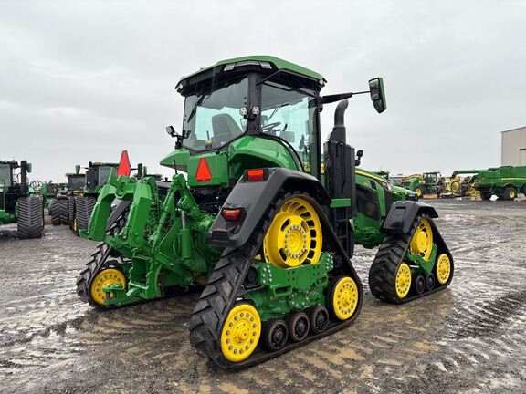 2025 John Deere 8RX 370 Tractor Rubber Track