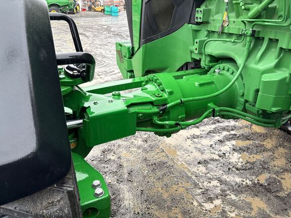 2025 John Deere 8RX 370 Tractor Rubber Track