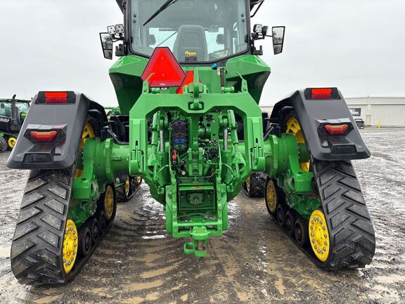 2025 John Deere 8RX 370 Tractor Rubber Track