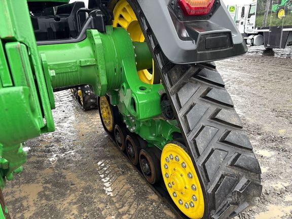 2025 John Deere 8RX 370 Tractor Rubber Track