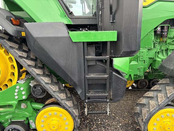 2025 John Deere 8RX 340 Tractor Rubber Track