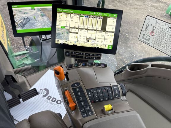 2025 John Deere 8RX 340 Tractor Rubber Track