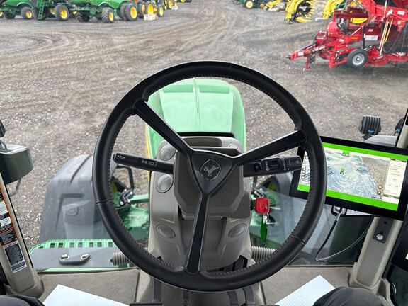 2025 John Deere 8RX 340 Tractor Rubber Track