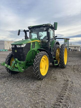 2025 John Deere 7R 290 Tractor
