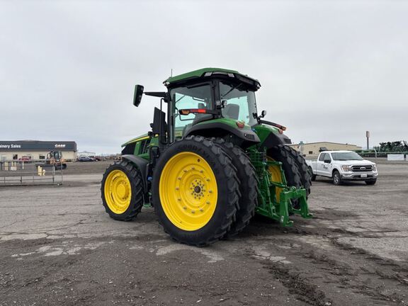 2025 John Deere 7R 290 Tractor